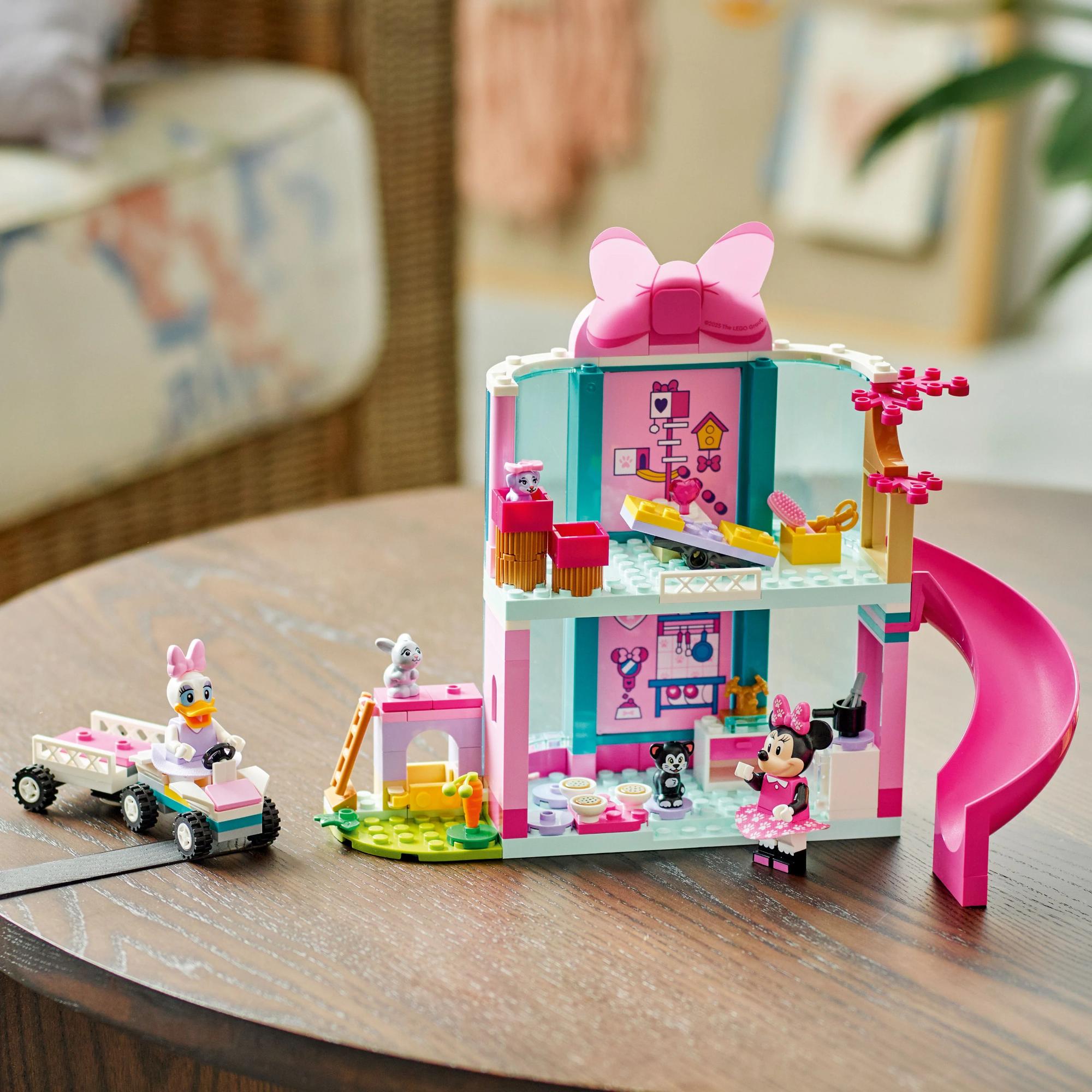 LEGO Disney Classic: Minnie's Pet Hotel (43274)