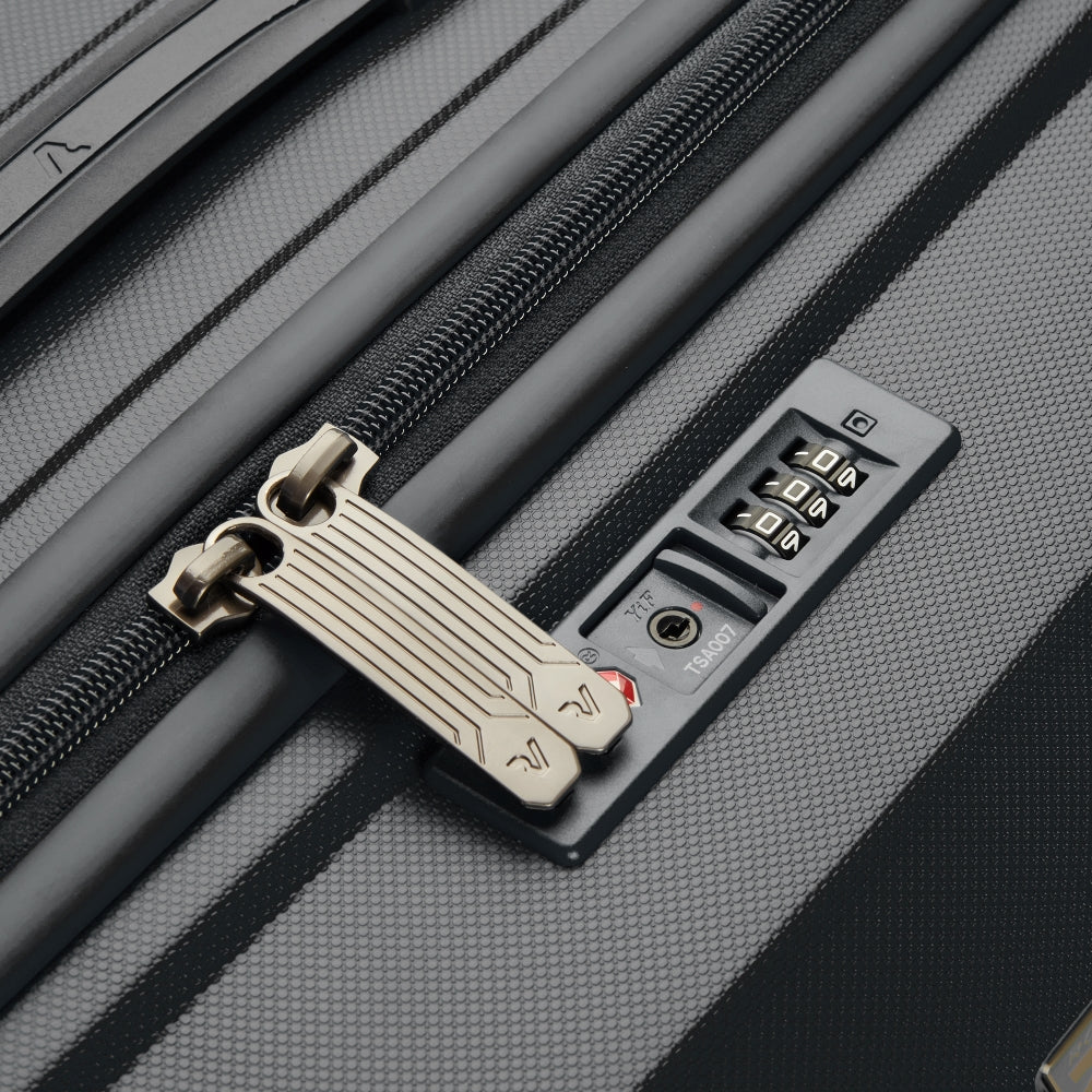 RONCATO 78.5cm B-Flying Trunk Polypropylene Double-Wheel Hard Case Spinner Luggage - Black