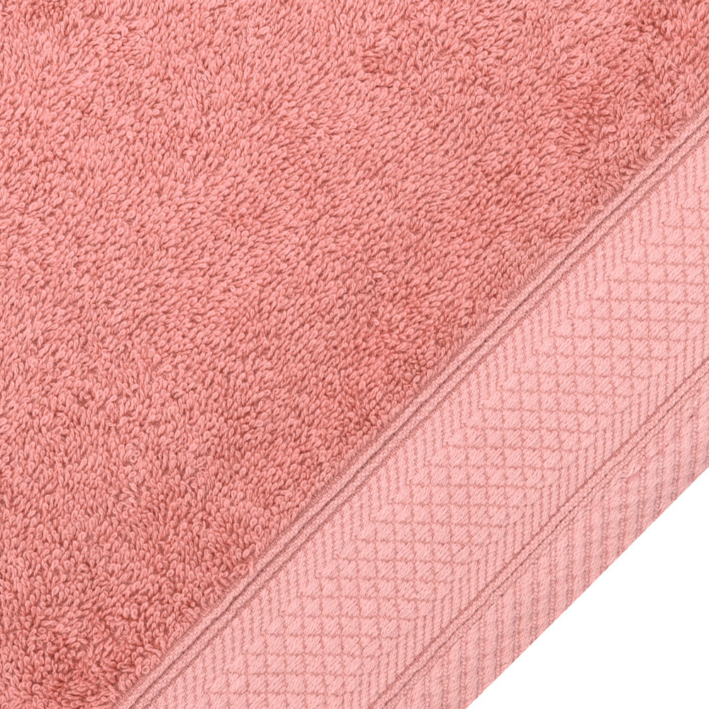 YUMEKO Sakura SPA Collection Bath Towel - Raspberry Red