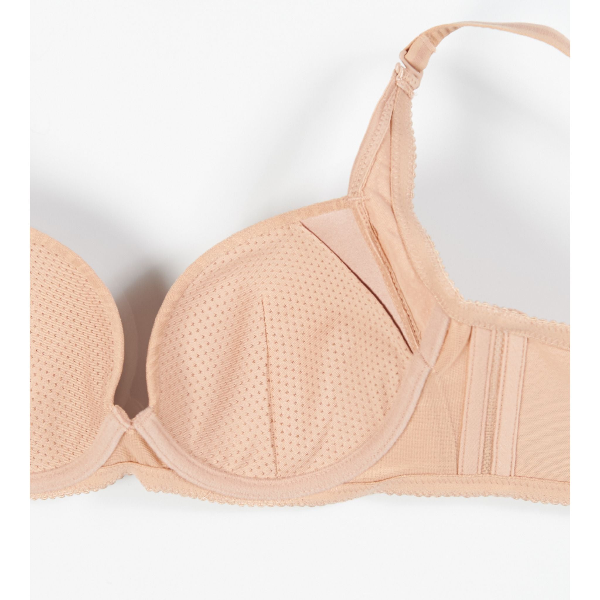 Triumph Pure Invisible Wired Padded Bra - Smooth Skin