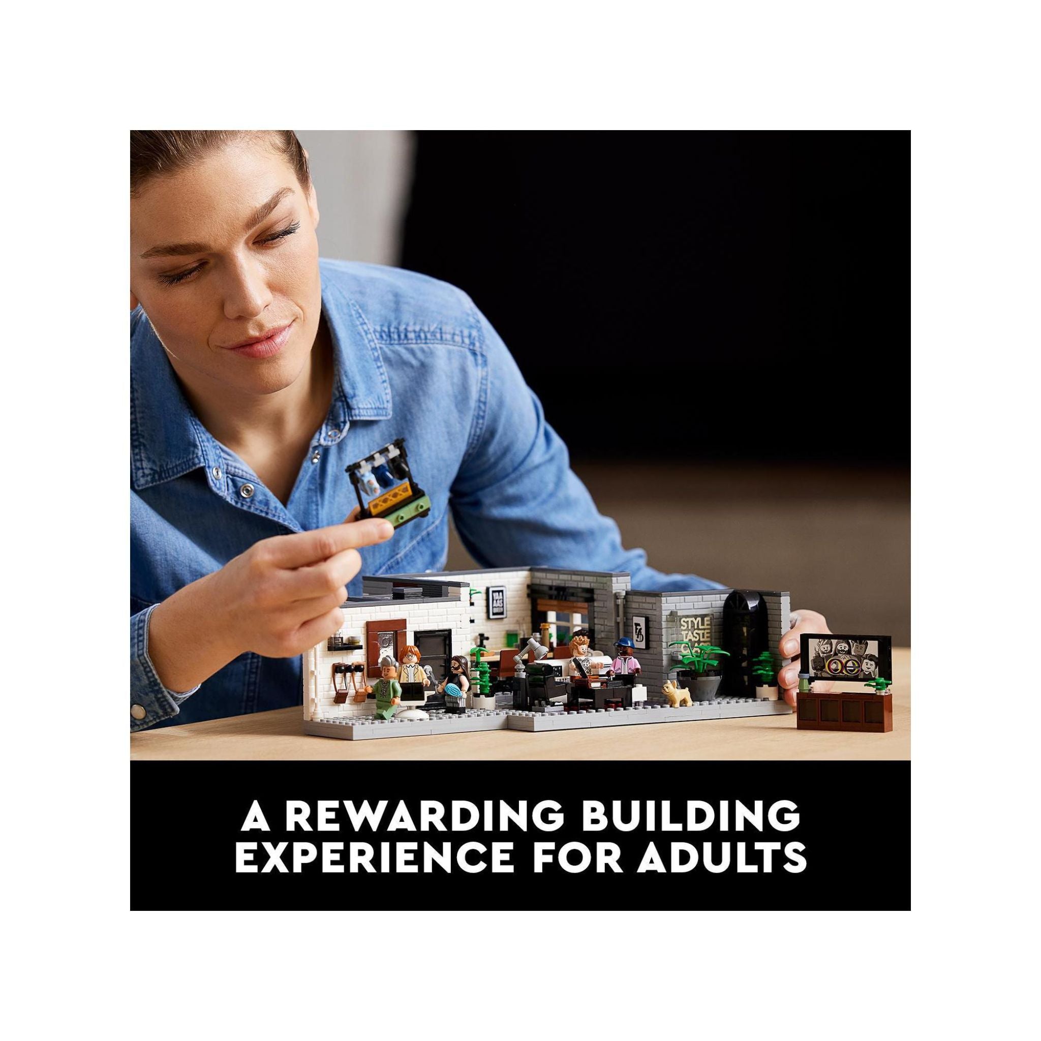 LEGO® Creator Expert Queer Eye - The Fab 5 Loft (L10291)