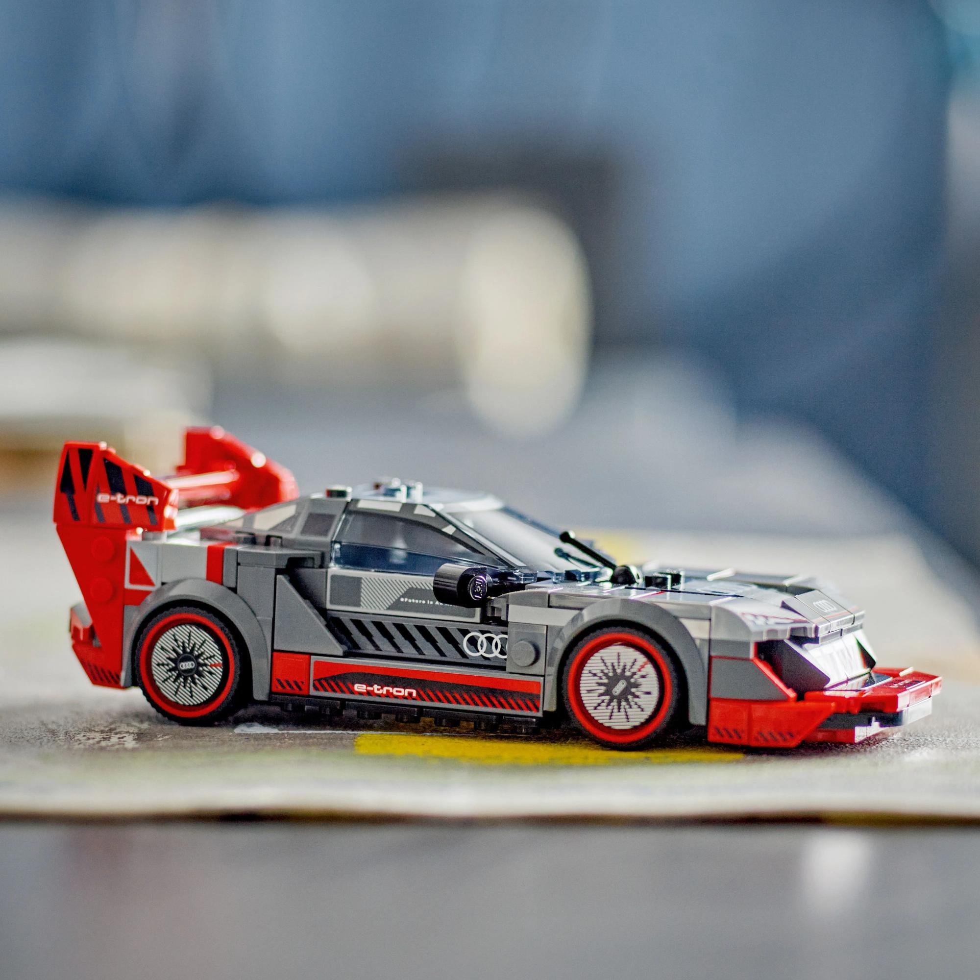 LEGO Speed Champions: Audi S1 e-tron quattro Race Car (76921)