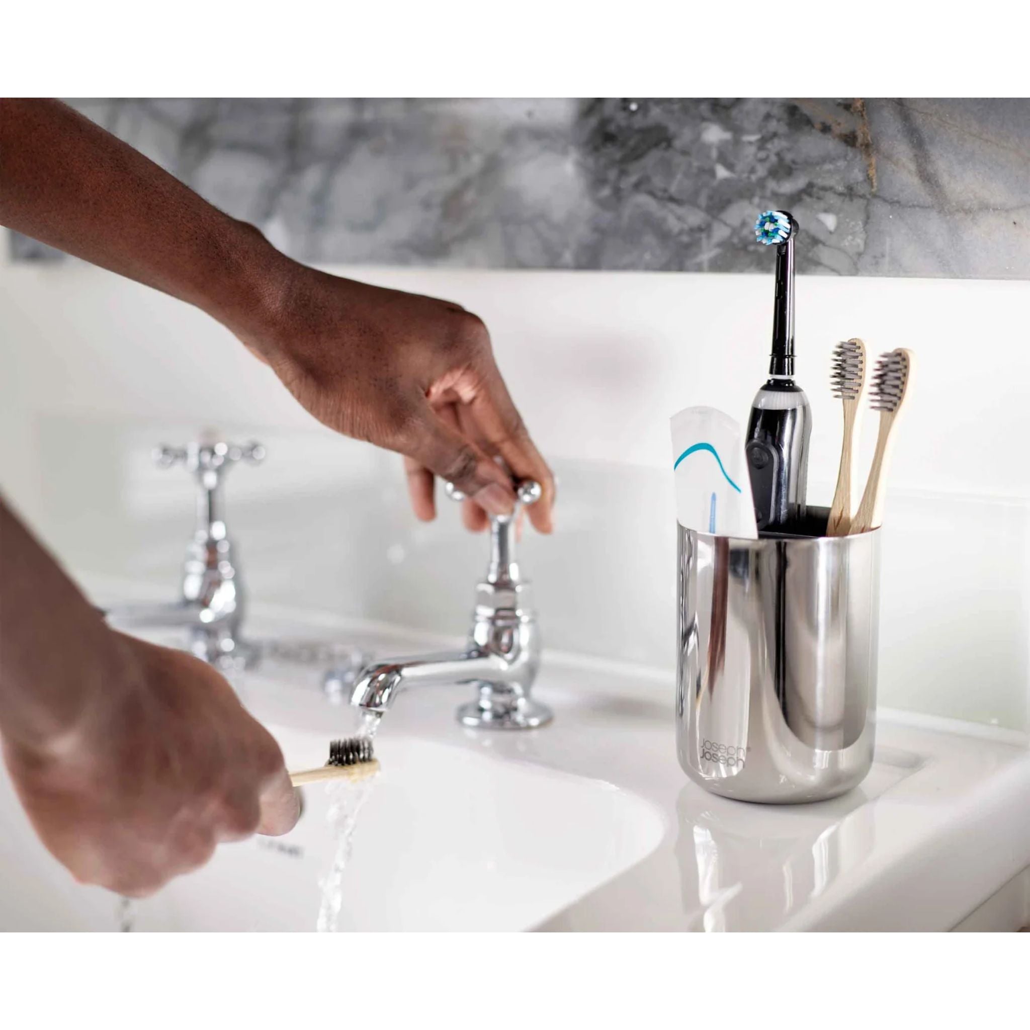 Joseph Joseph EasyStore Luxe Toothbrush Caddy (Steel) (HK-70580)