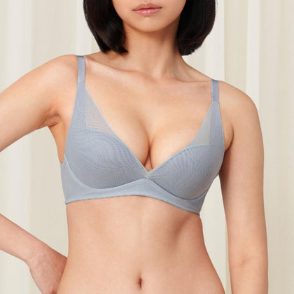 Triumph Smooth Sensation Magic Push Up Deep V Bra Sky Gray