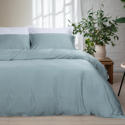 EUROTEX Deluxe 100% Bamboo Fitted Sheet / Bed Set