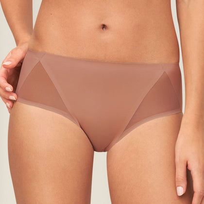 Triumph Shape Up Hipster Toasted Almond
