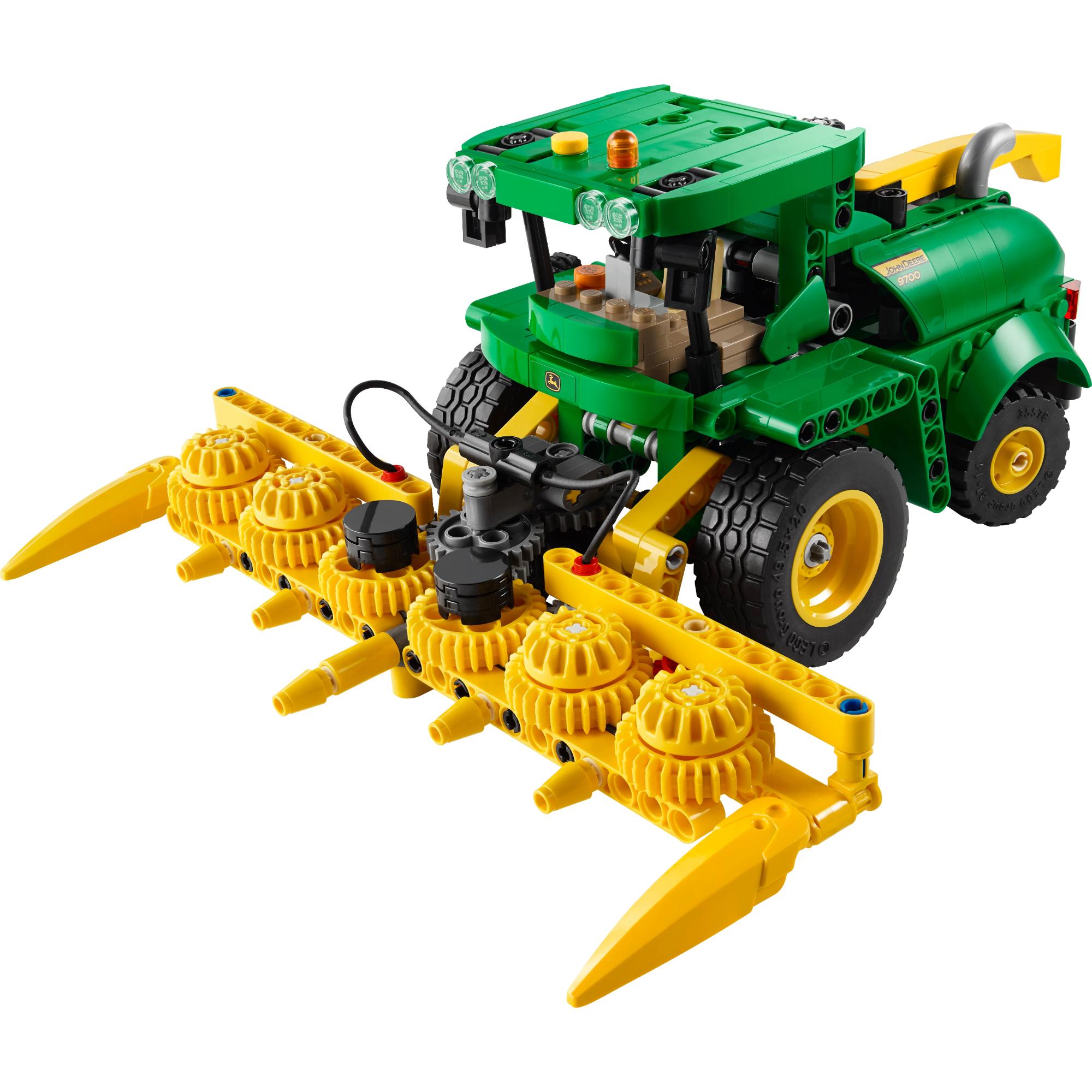 LEGO Technic: John Deere 9700 Forage Harvester (42168)